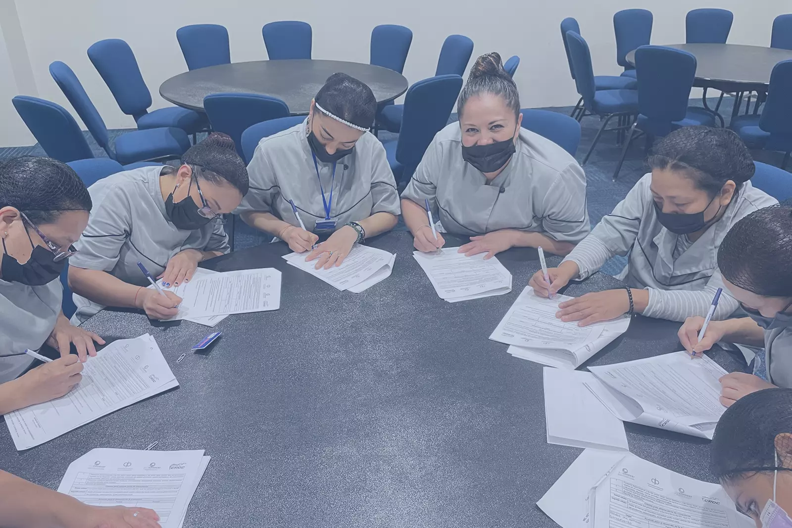 Equipo evaluador CENADEP en sesión de trabajo